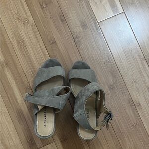 Lucky Brand Taupe Women's Sandals